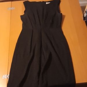 Short sleeve houndstooth dress